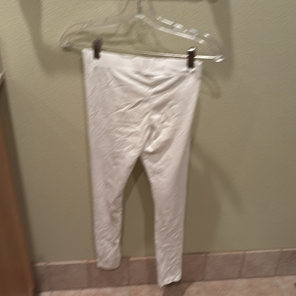 Tucker + Tate Cream kids Leggings - Picture 7 of 8